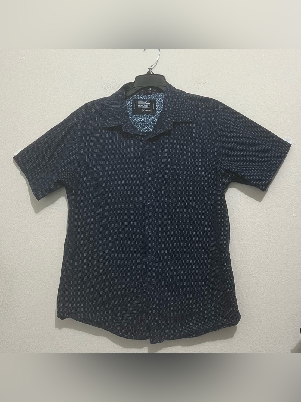 Men's MONUMENT Short Sleeve Navy Blue Button-Up Shirt, SZ Large